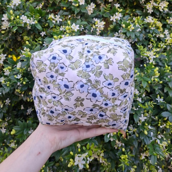 Large White & Blue Floral Make-up Bag